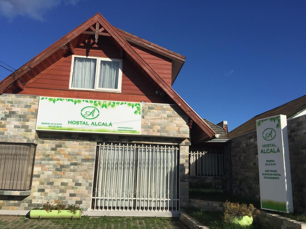 Hostal Y Departamentos Alcala Temuco Bagian luar foto