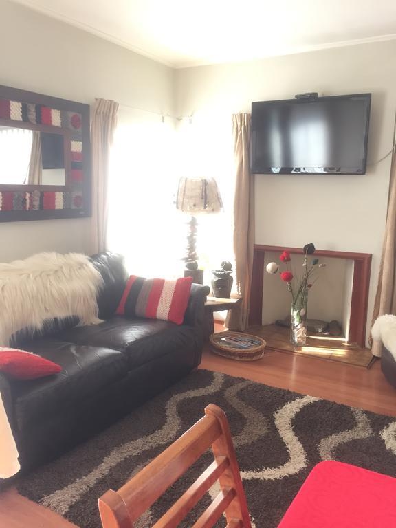 Hostal Y Departamentos Alcala Temuco Bagian luar foto